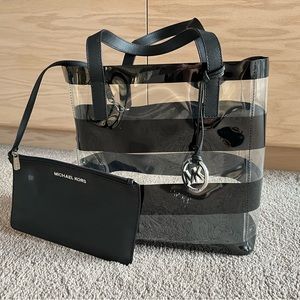 Michael Kors Eliza Black/Clear Striped Medium Beach Tote with wristlet